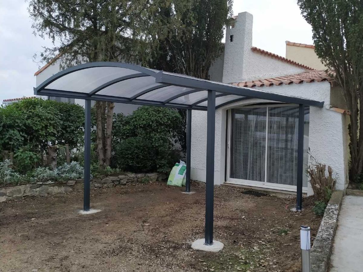 Carport aluminium dans l'Hérault